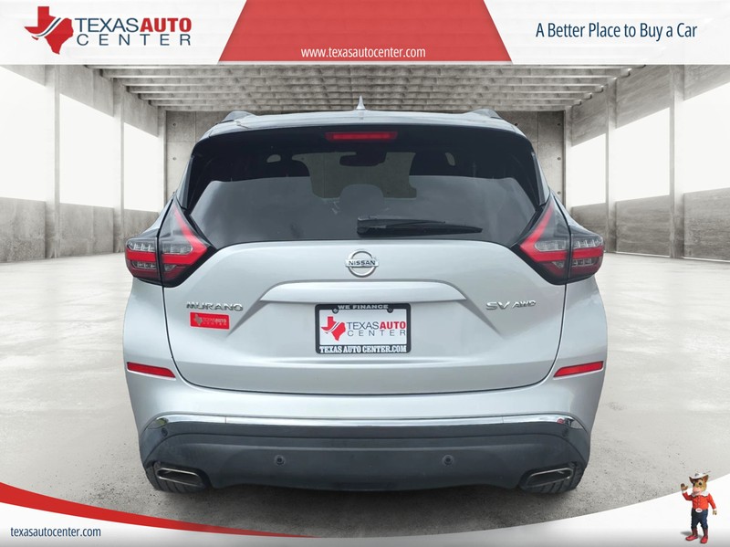 Nissan Murano Vehicle Full-screen Gallery Image 06