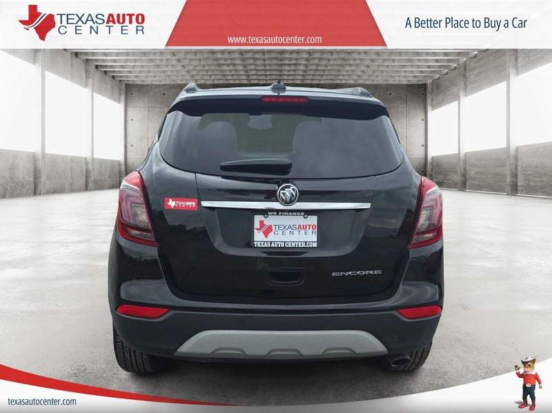 Buick Encore Vehicle Full-screen Gallery Image 06