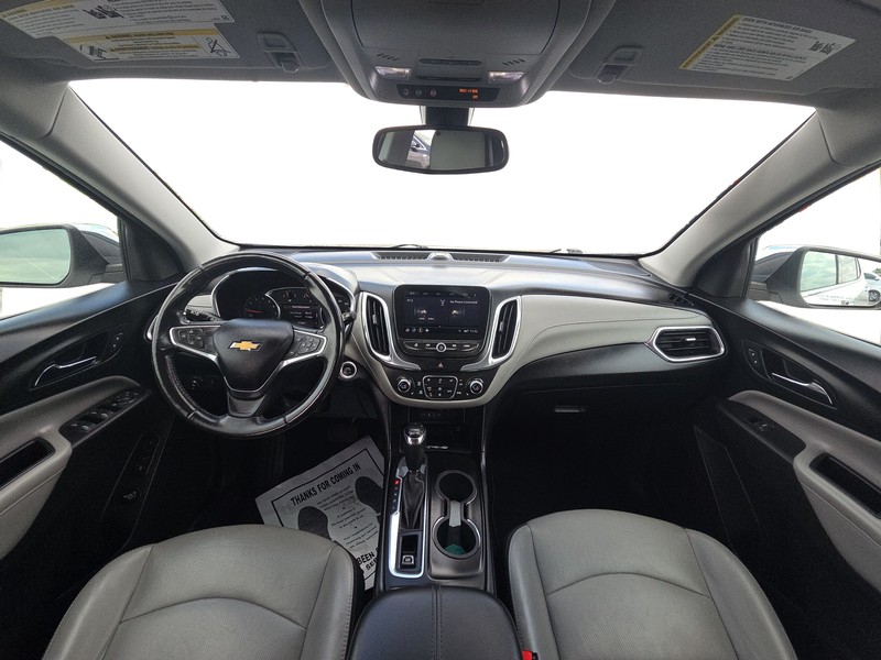 Chevrolet Equinox Vehicle Full-screen Gallery Image 15