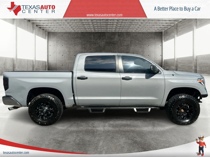 Toyota Tundra 2WD Vehicle Full-screen Gallery Image 4