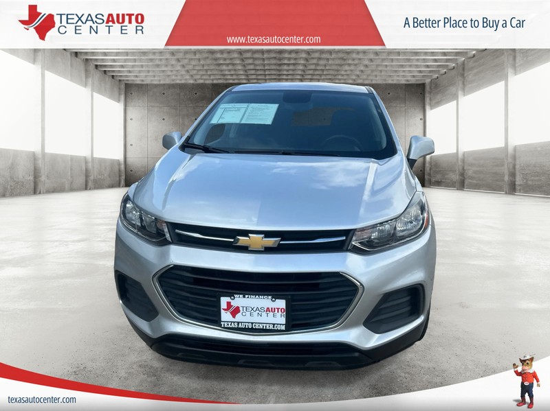 Chevrolet Trax Vehicle Full-screen Gallery Image 3