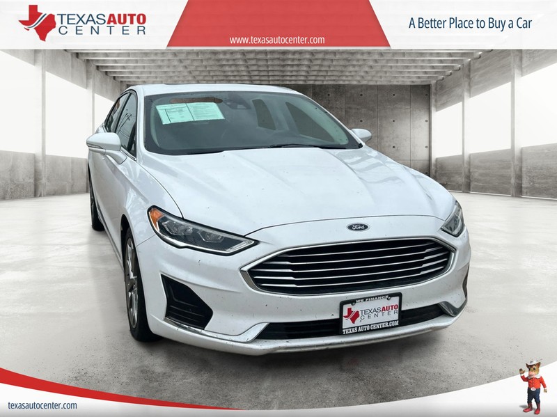 Ford Fusion Vehicle Full-screen Gallery Image 01