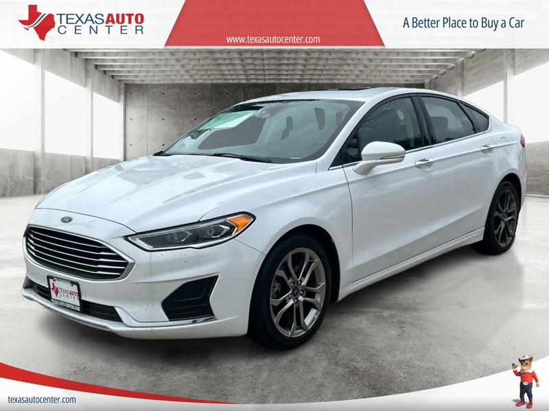 Ford Fusion Vehicle Full-screen Gallery Image 02