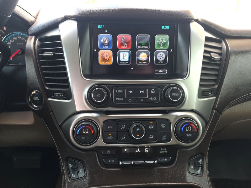 Chevrolet Tahoe Vehicle Full-screen Gallery Image 12