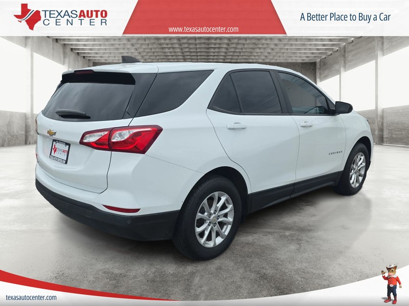 Chevrolet Equinox Vehicle Full-screen Gallery Image 07