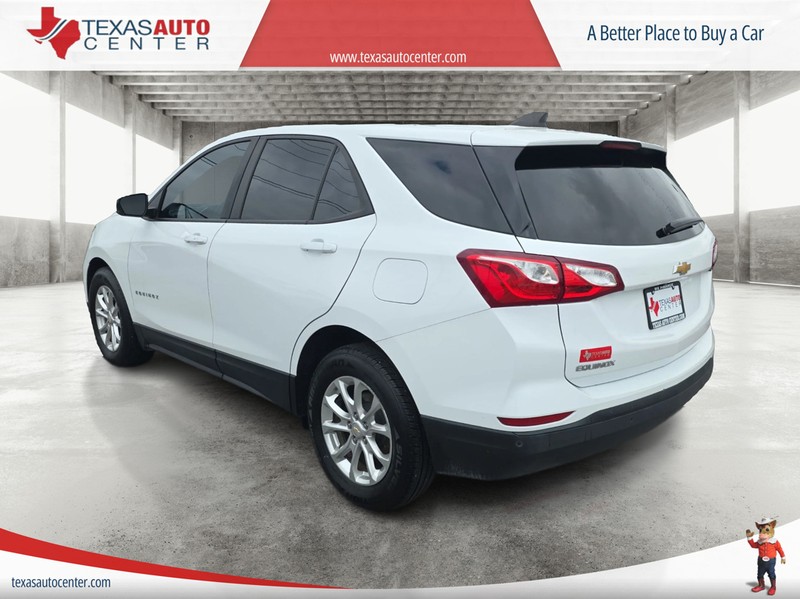 Chevrolet Equinox Vehicle Full-screen Gallery Image 08