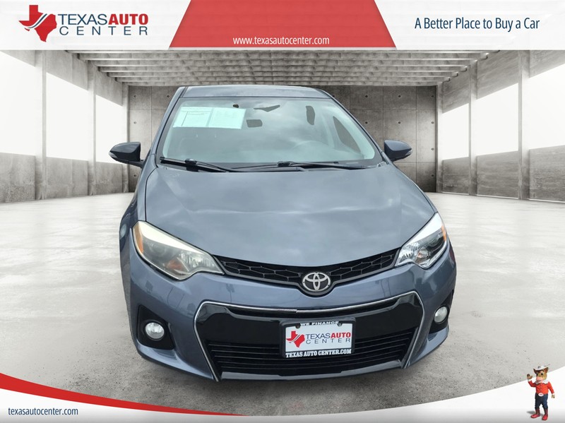 Toyota Corolla Vehicle Full-screen Gallery Image 03