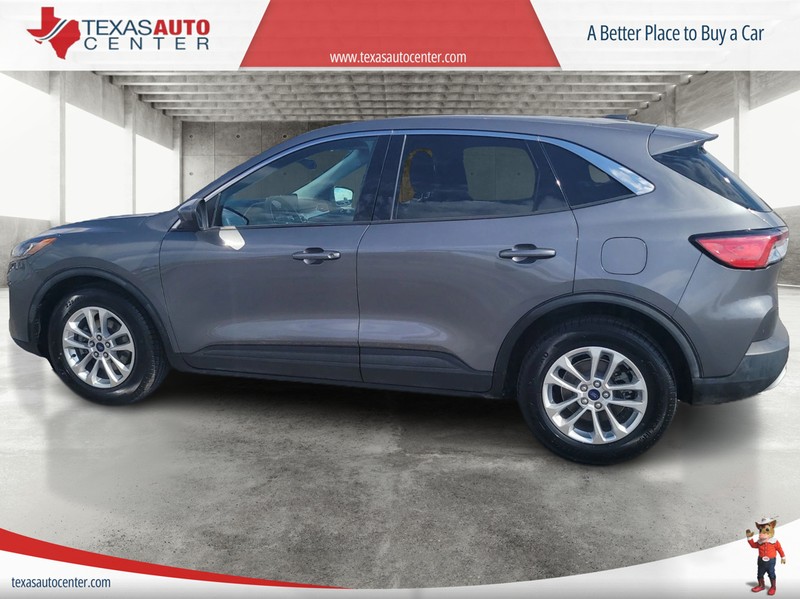 Ford Escape Vehicle Full-screen Gallery Image 4