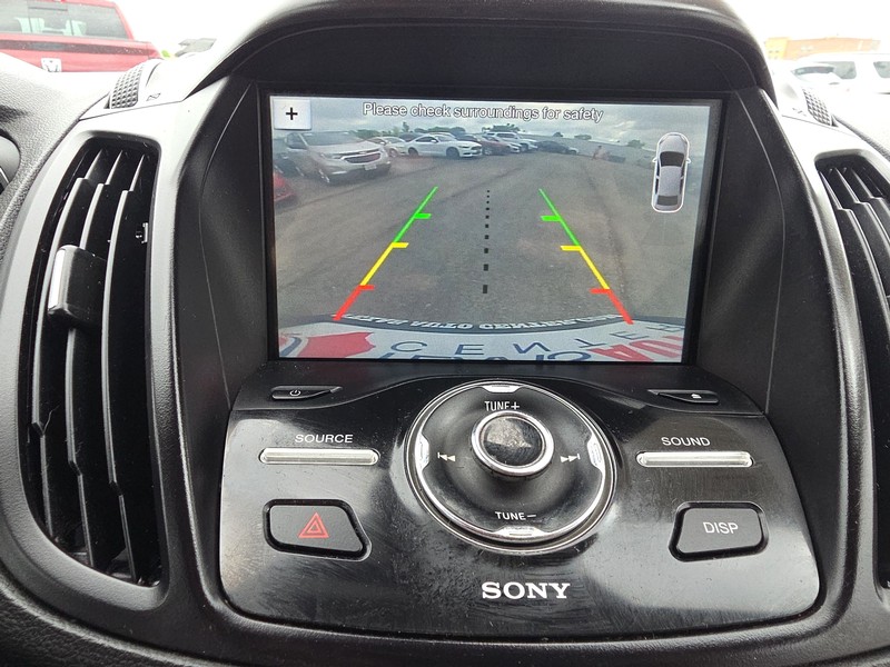 Ford Escape Vehicle Full-screen Gallery Image 18