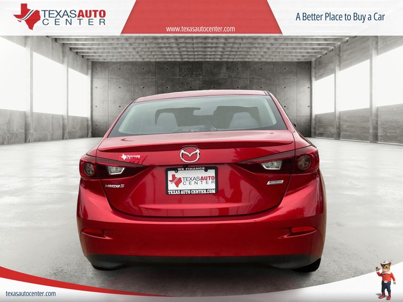 Mazda Mazda3 Sedan Vehicle Full-screen Gallery Image 06