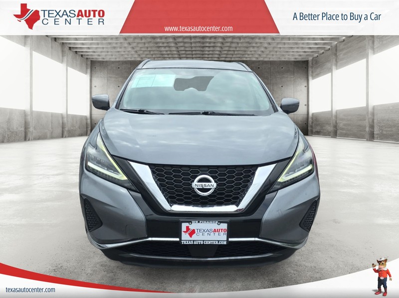 Nissan Murano Vehicle Full-screen Gallery Image 03