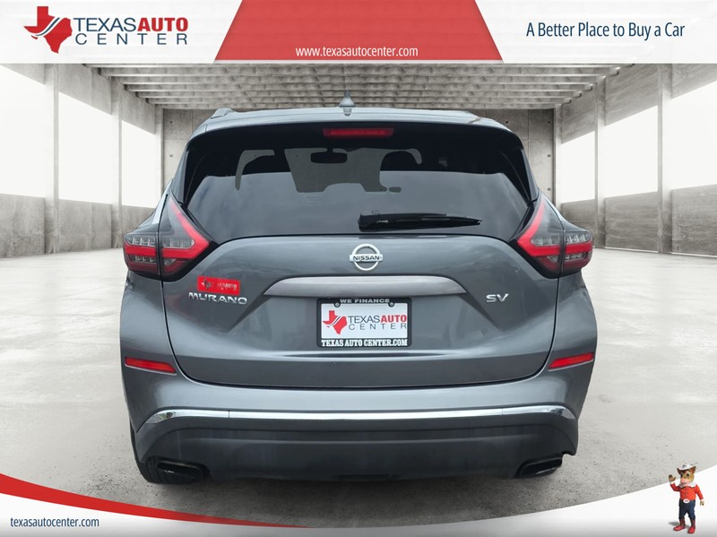 Nissan Murano Vehicle Full-screen Gallery Image 06