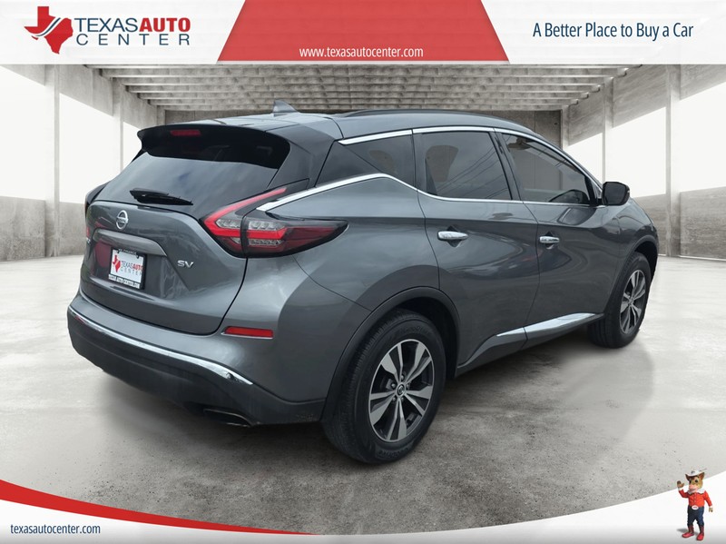 Nissan Murano Vehicle Full-screen Gallery Image 07