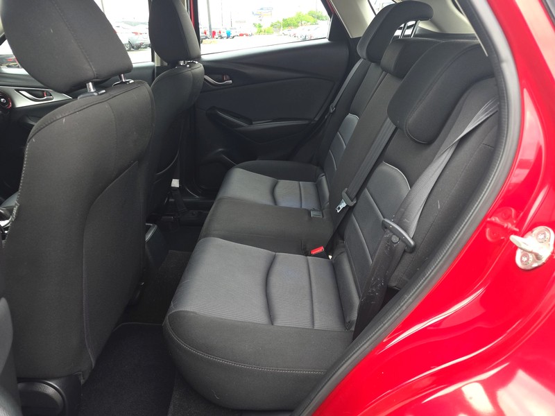 Mazda CX-3 Vehicle Full-screen Gallery Image 10