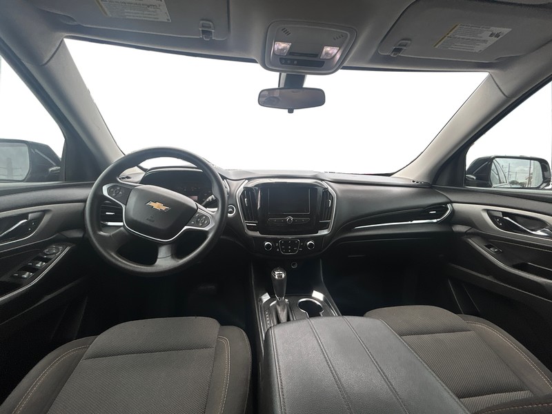 Chevrolet Traverse Vehicle Full-screen Gallery Image 14