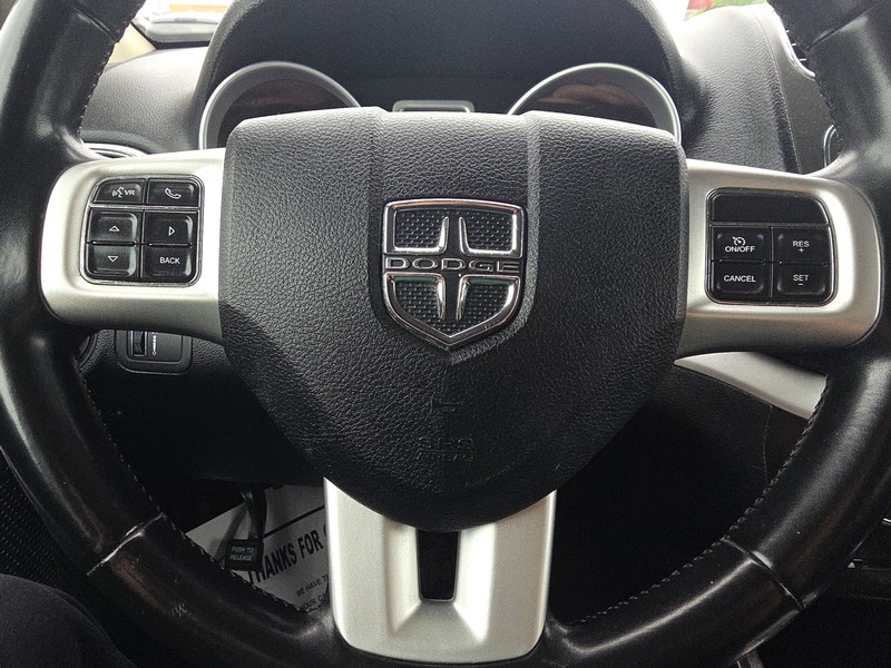 Dodge Journey Vehicle Full-screen Gallery Image 14