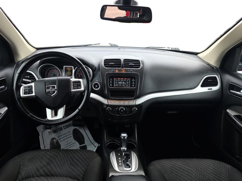 Dodge Journey Vehicle Full-screen Gallery Image 16
