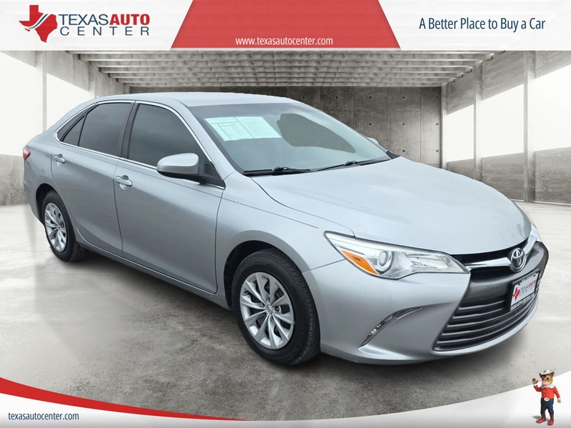 Toyota Camry Vehicle Full-screen Gallery Image 01