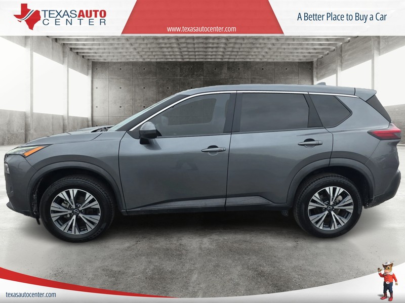 Nissan Rogue Vehicle Full-screen Gallery Image 05