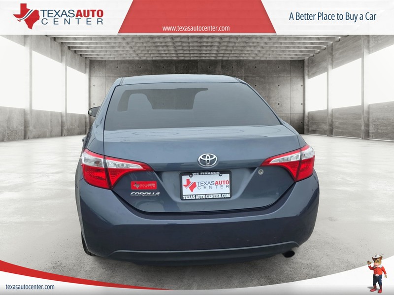 Toyota Corolla Vehicle Full-screen Gallery Image 06