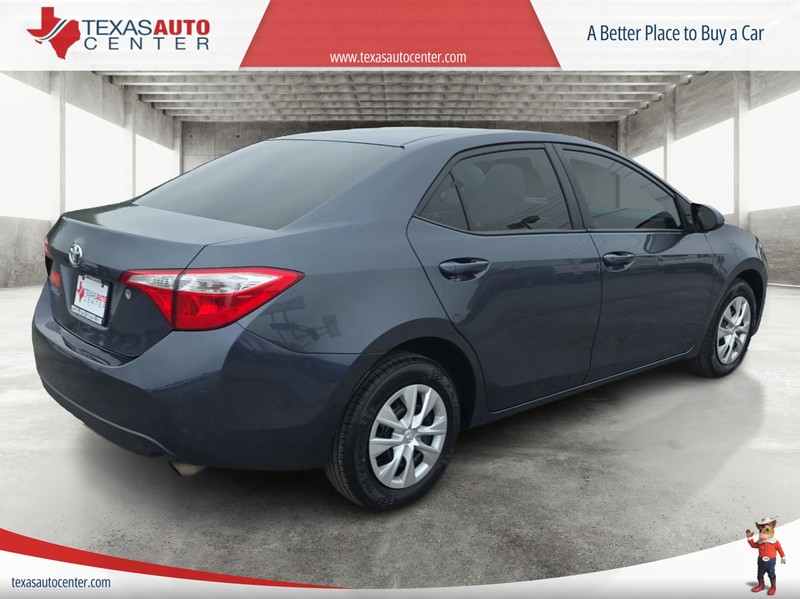 Toyota Corolla Vehicle Full-screen Gallery Image 07