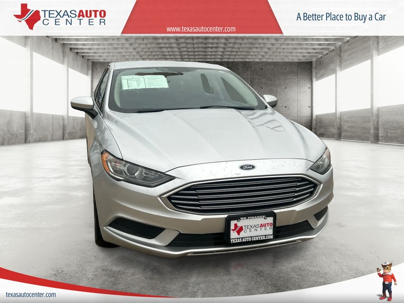 Ford Fusion Vehicle Full-screen Gallery Image 01