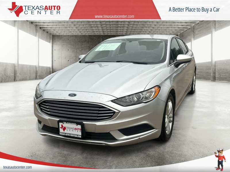 Ford Fusion Vehicle Full-screen Gallery Image 02