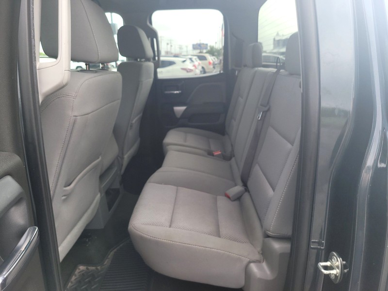 Chevrolet Silverado 1500 Vehicle Full-screen Gallery Image 09