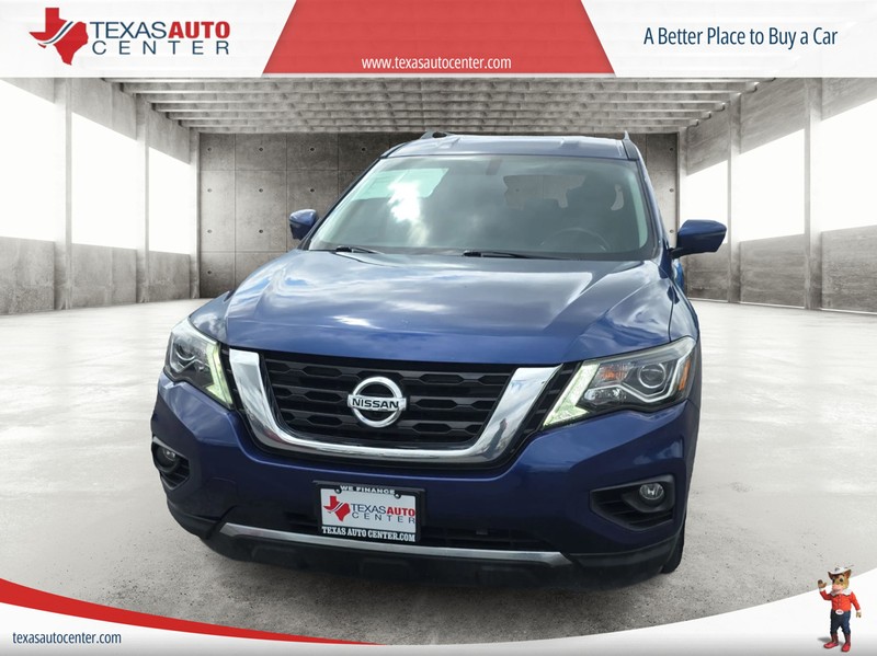 Nissan Pathfinder Vehicle Full-screen Gallery Image 3