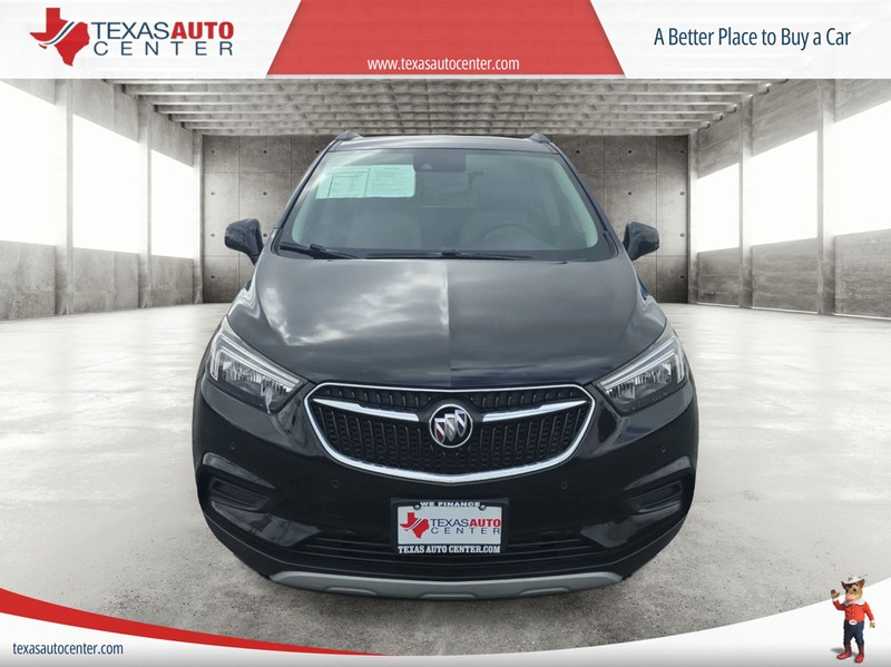 Buick Encore Vehicle Full-screen Gallery Image 3