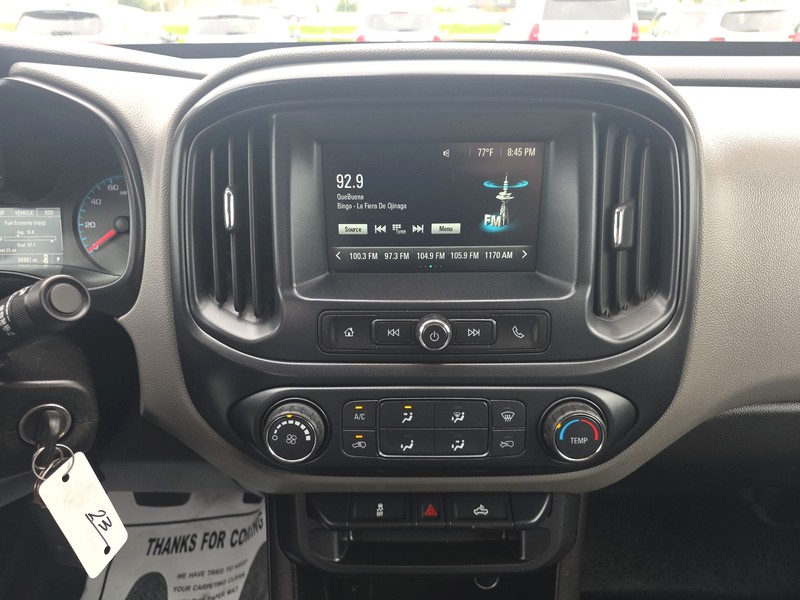 Chevrolet Colorado Vehicle Full-screen Gallery Image 11