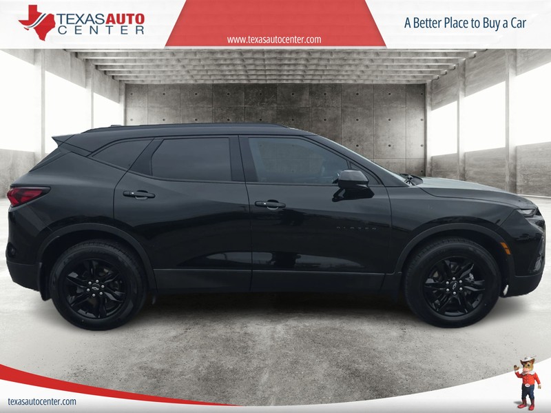 Chevrolet Blazer Vehicle Full-screen Gallery Image 04