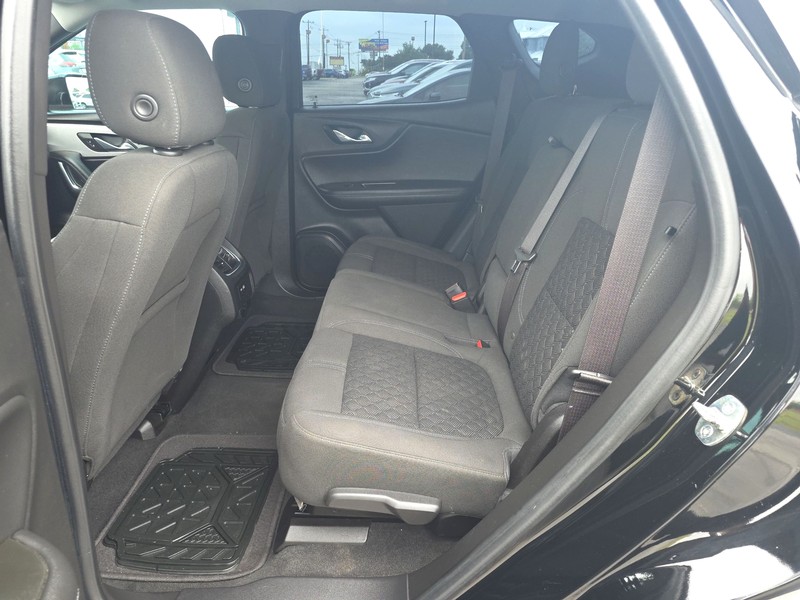 Chevrolet Blazer Vehicle Full-screen Gallery Image 10