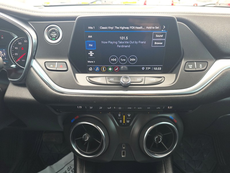 Chevrolet Blazer Vehicle Full-screen Gallery Image 12