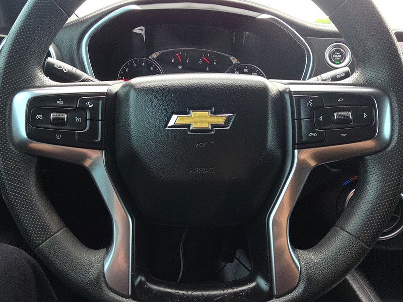 Chevrolet Blazer Vehicle Full-screen Gallery Image 14