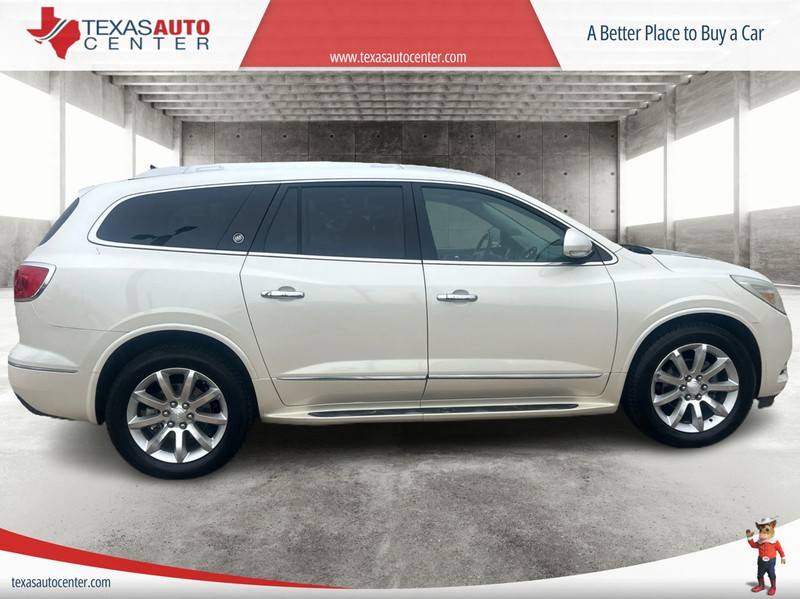 Buick Enclave Vehicle Full-screen Gallery Image 04