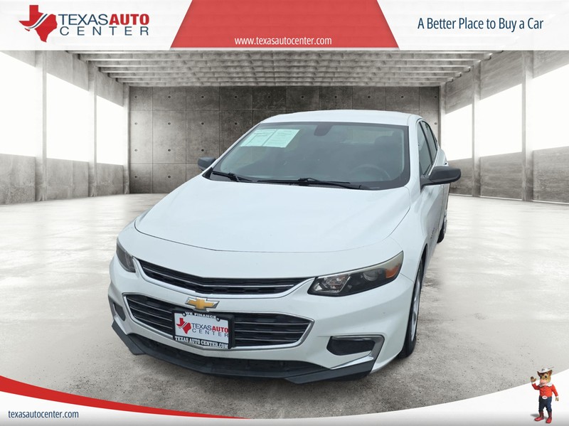 Chevrolet Malibu Vehicle Full-screen Gallery Image 3