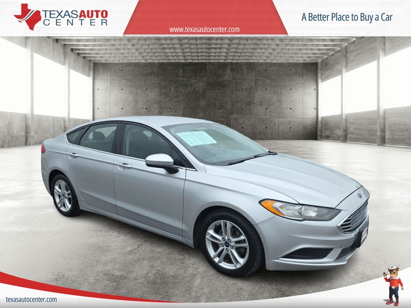 Ford Fusion Vehicle Full-screen Gallery Image 3