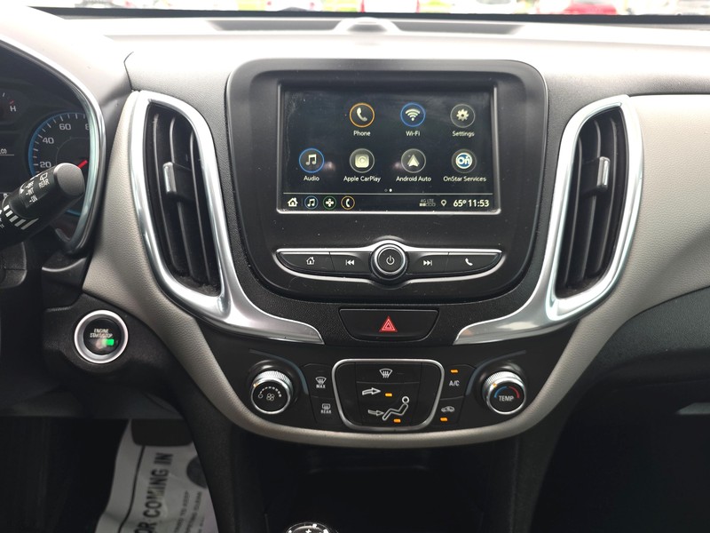 Chevrolet Equinox Vehicle Full-screen Gallery Image 12