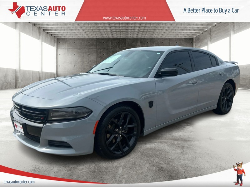 Dodge Charger Vehicle Full-screen Gallery Image 2