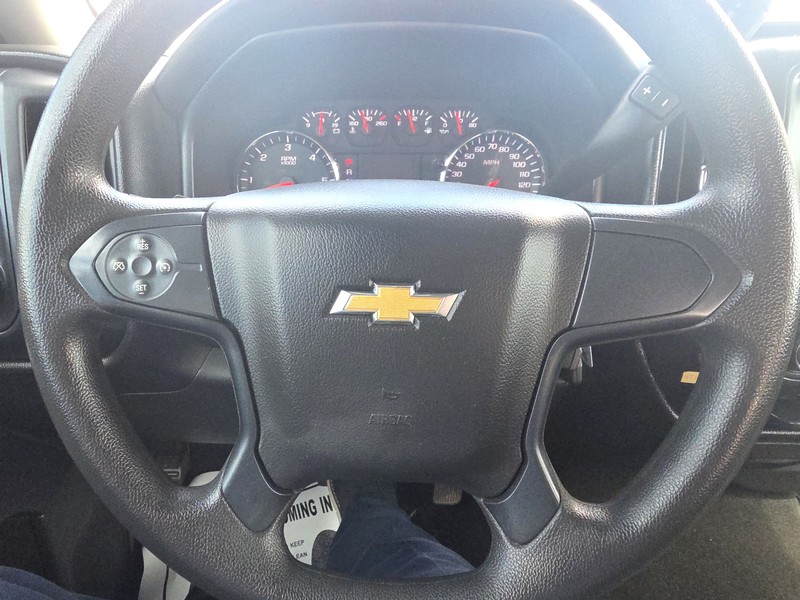 Chevrolet Silverado 1500 Vehicle Full-screen Gallery Image 13