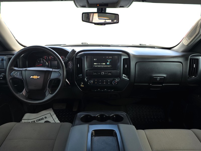 Chevrolet Silverado 1500 Vehicle Full-screen Gallery Image 15