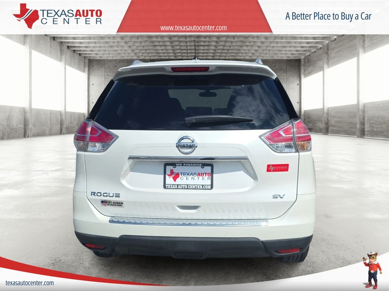 Nissan Rogue Vehicle Full-screen Gallery Image 06