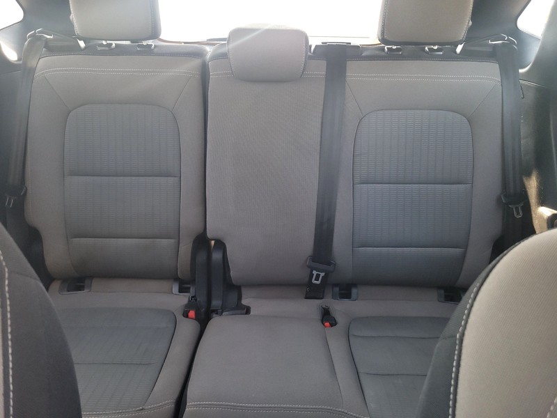 Ford Escape Vehicle Full-screen Gallery Image 13