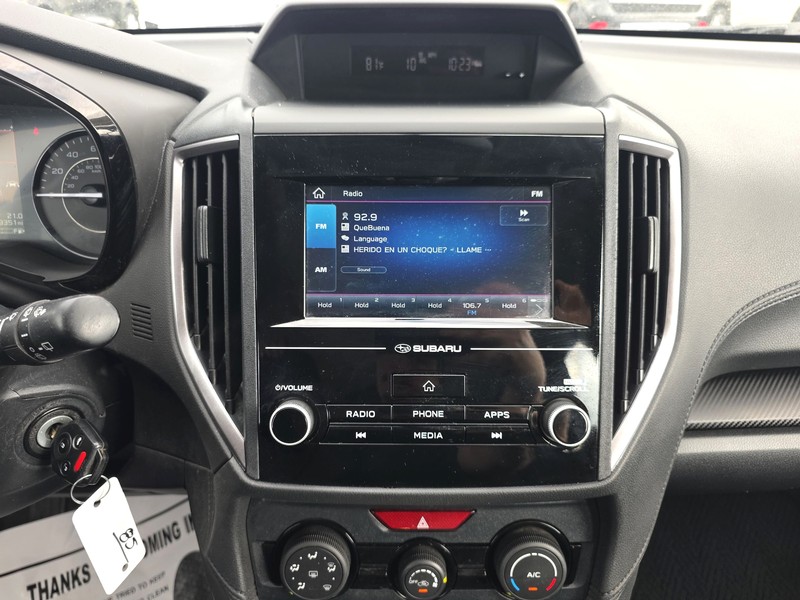 Subaru Impreza Vehicle Full-screen Gallery Image 12