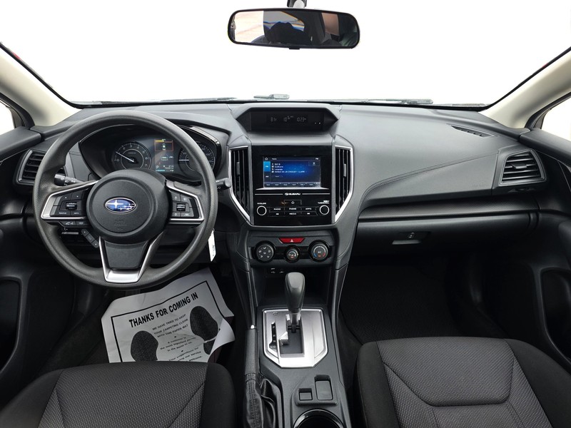 Subaru Impreza Vehicle Full-screen Gallery Image 16