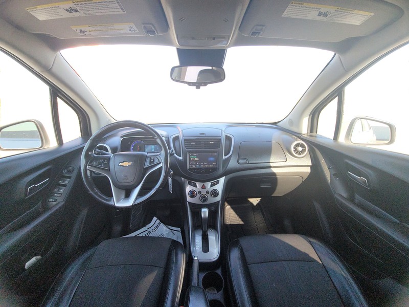Chevrolet Trax Vehicle Full-screen Gallery Image 16