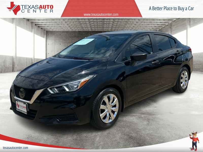 Nissan Versa Sedan Vehicle Full-screen Gallery Image 02