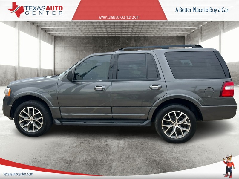 Ford Expedition Vehicle Full-screen Gallery Image 4