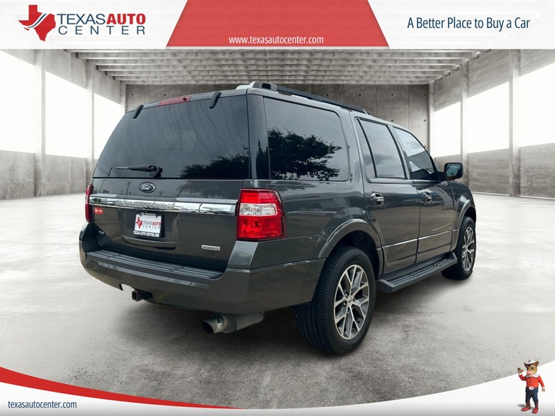 Ford Expedition Vehicle Full-screen Gallery Image 6
